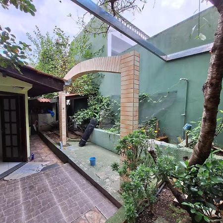 ホテル Casa Aconchegante Em クリチバ エクステリア 写真