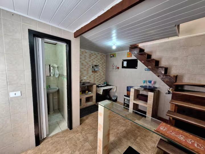 ホテル Casa Aconchegante Em クリチバ エクステリア 写真